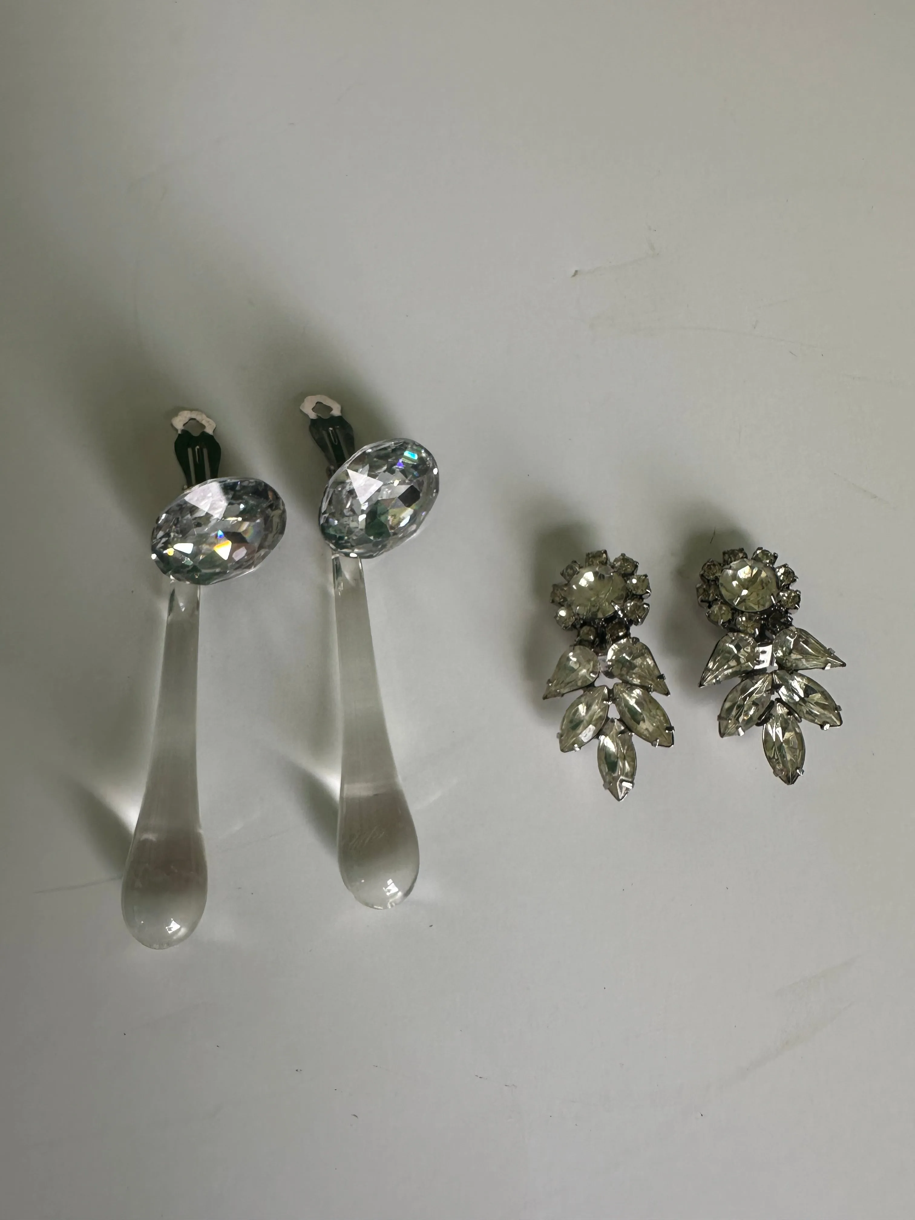 2 Vintage glamour Art Deco clear Rhinestones clip on earrings 1950s