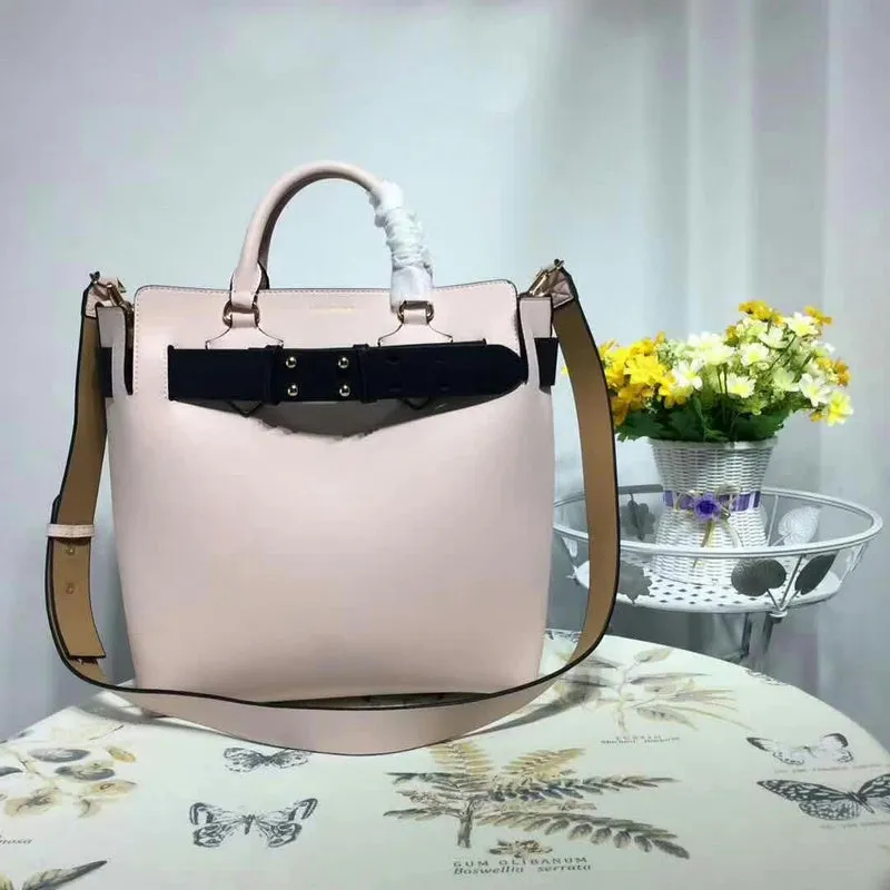 Burberry Bags - BG Bags - 1086