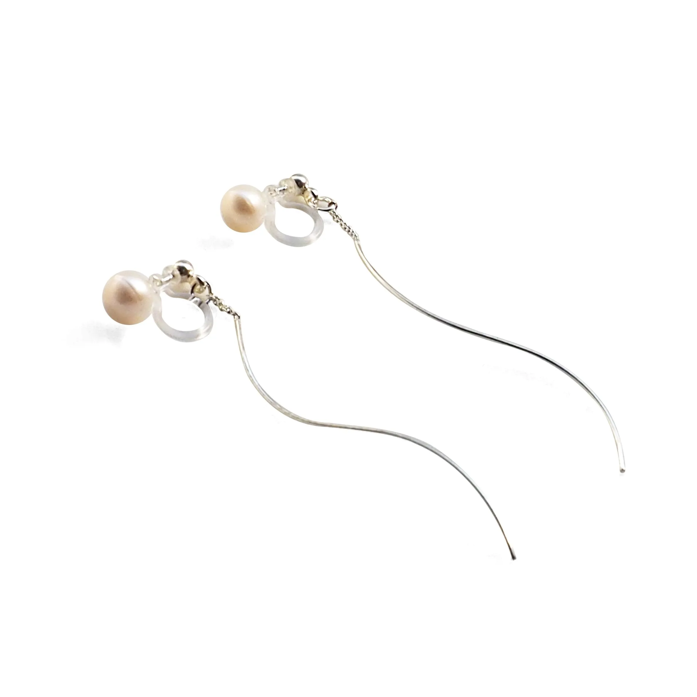 Double Sided White Freshwater Pearl Invisible Clip On Stud Earrings (Silver tone Wave Bar)