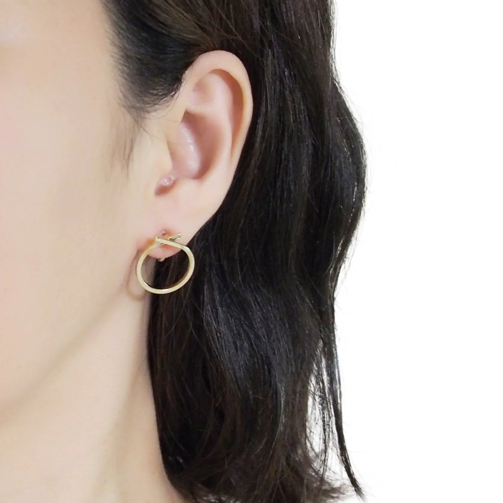 Ribbon Circle Hoop Invisible clip on stud earrings ( Gold tone )