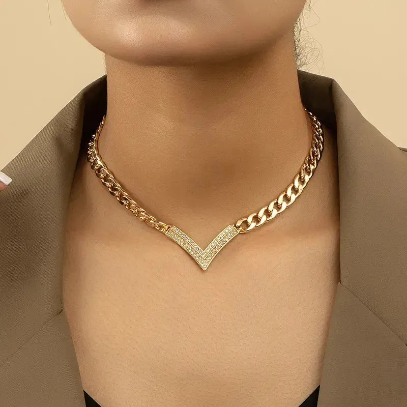 Viv Choker