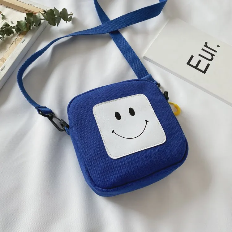 Wholesale Canvas Smiley Cute Messenger Bag JDC-SD-KR045